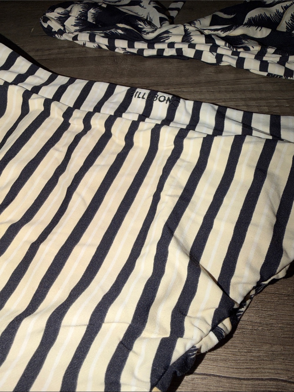 Billabong Black and White Striped Tropical Bikini Set - Picture 5 of 5